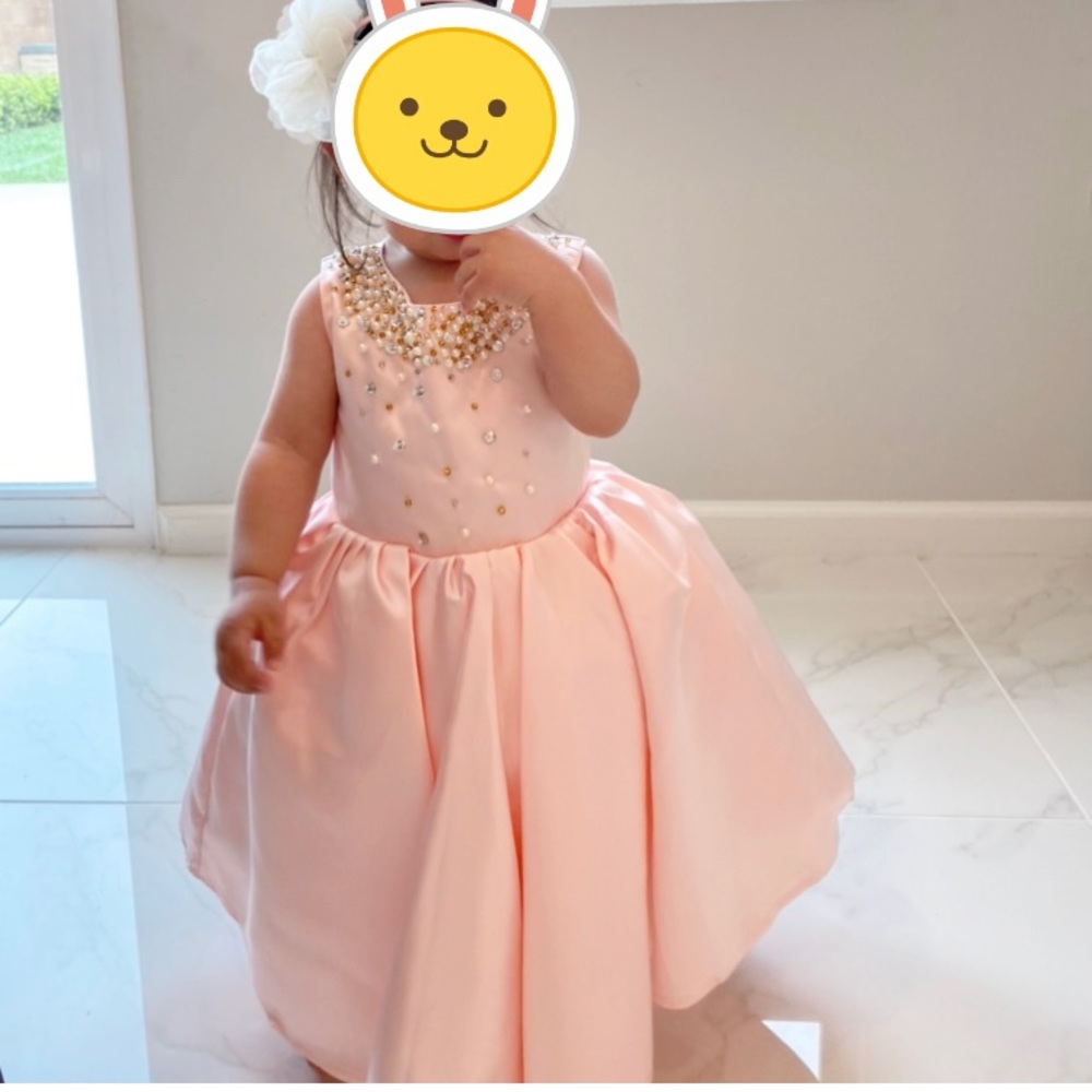 Girl formal pink dress for a party, like new